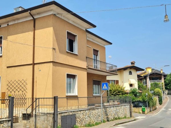 casa indipendente in vendita a Castenedolo