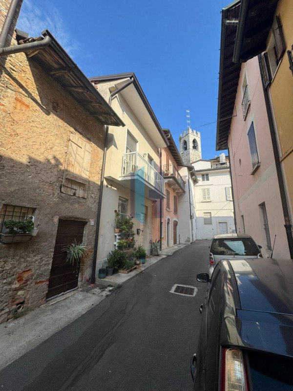casa semindipendente in vendita a Castenedolo