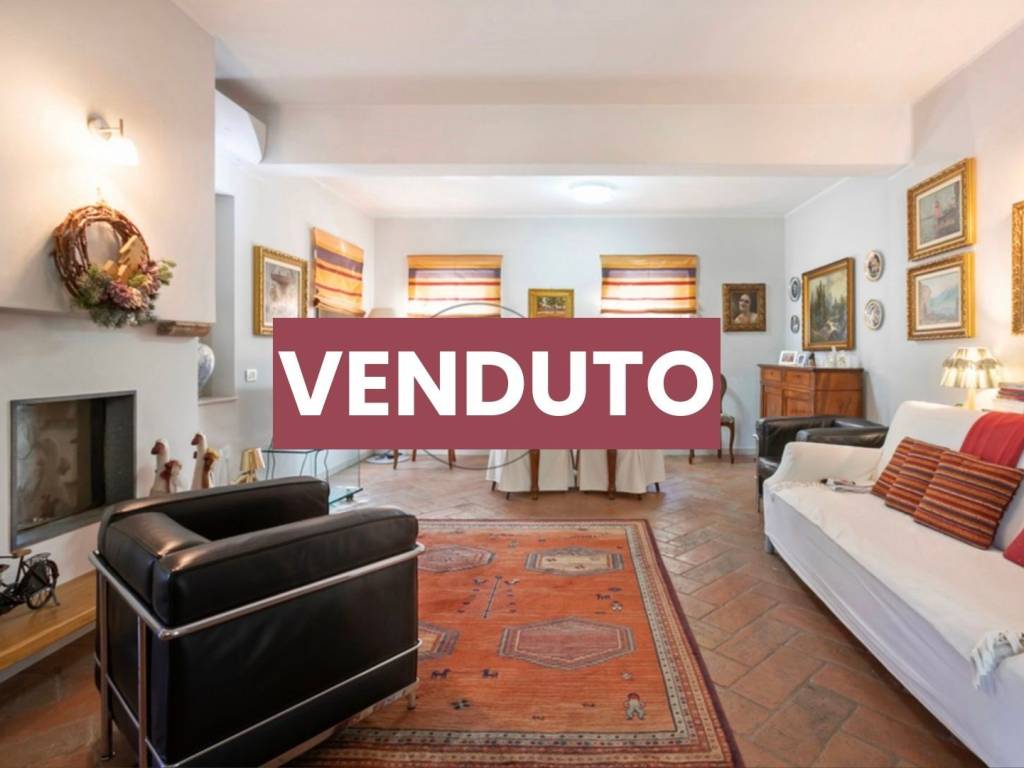 casa indipendente in vendita a Castenedolo in zona Rodenga-Santa Giustina