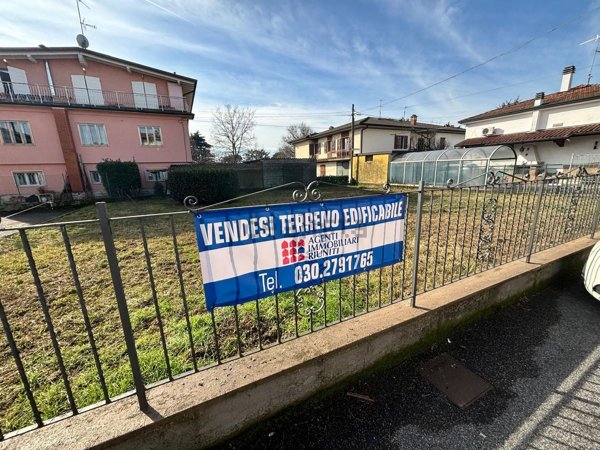 terreno edificabile in vendita a Castenedolo