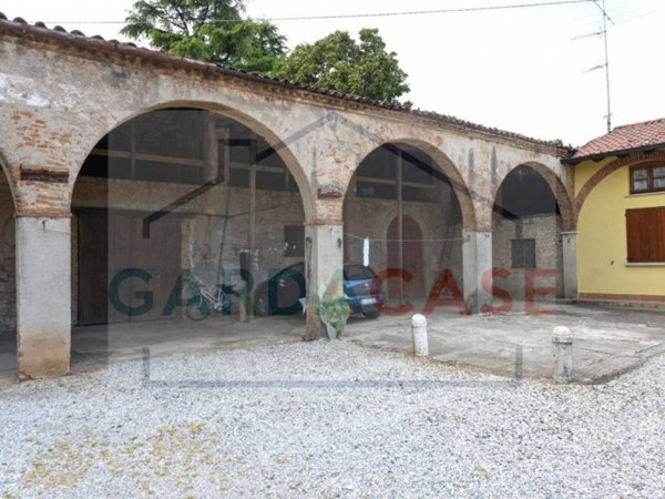 casa indipendente in vendita a Castenedolo