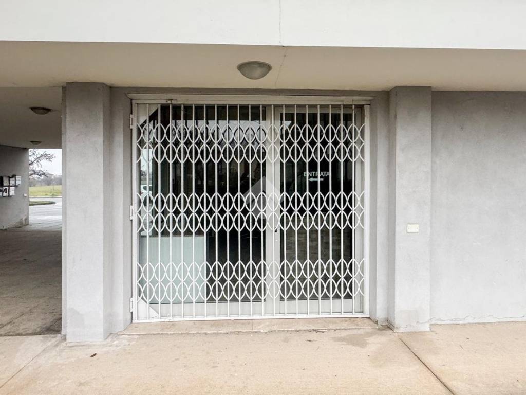 negozio in vendita a Castenedolo