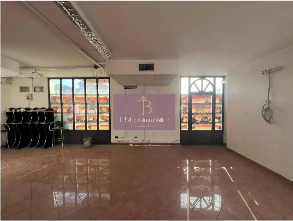 negozio in vendita a Castenedolo in zona Bodea