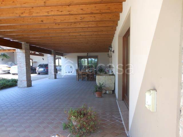 casa indipendente in vendita a Castenedolo