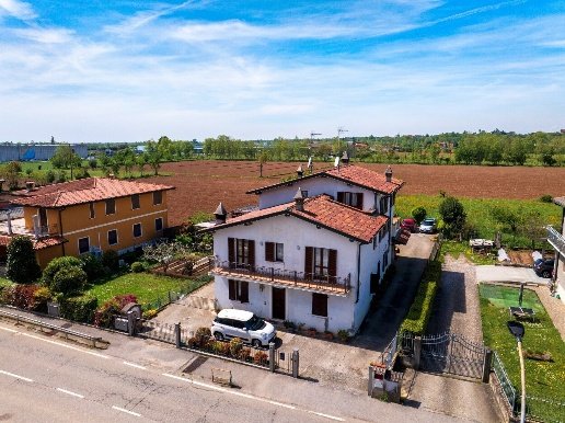 appartamento in vendita a Castenedolo in zona Bodea