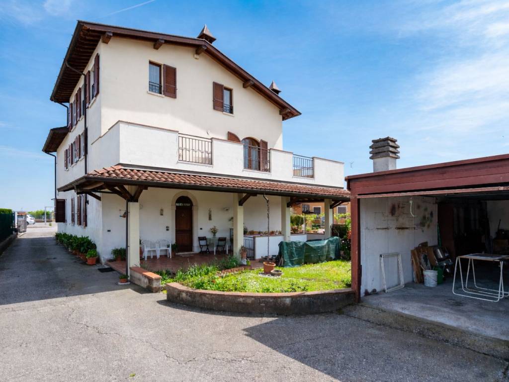 appartamento in vendita a Castenedolo in zona Bodea