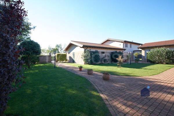 casa indipendente in vendita a Castenedolo