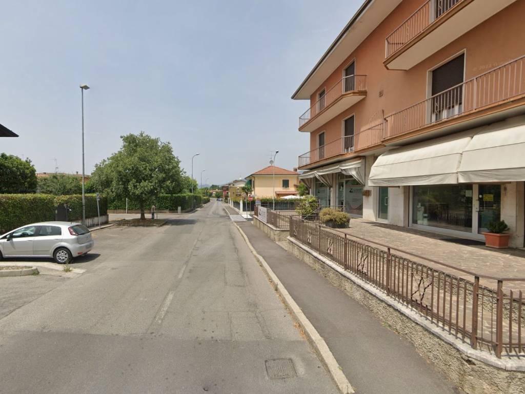 negozio in vendita a Castenedolo