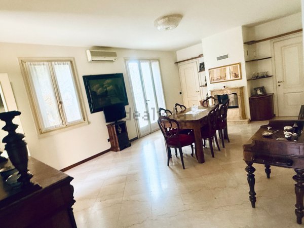 casa indipendente in vendita a Castenedolo
