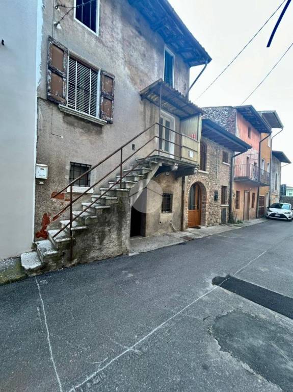 appartamento in vendita a Castenedolo in zona Rodenga-Santa Giustina