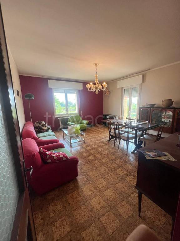 appartamento in vendita a Castenedolo in zona Rodenga-Santa Giustina