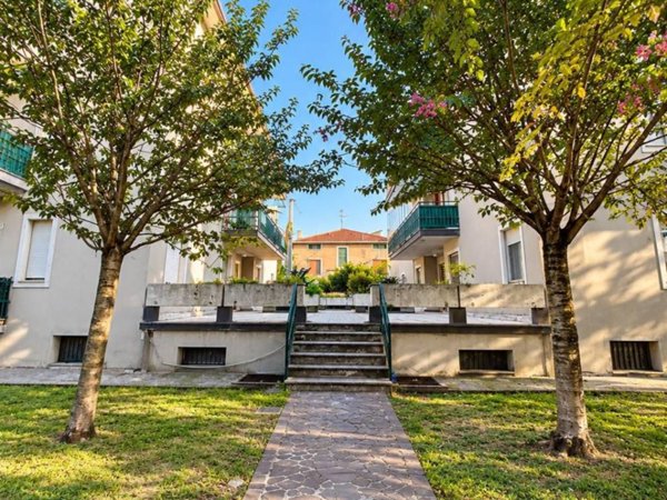 appartamento in vendita a Castenedolo in zona Rodenga-Santa Giustina