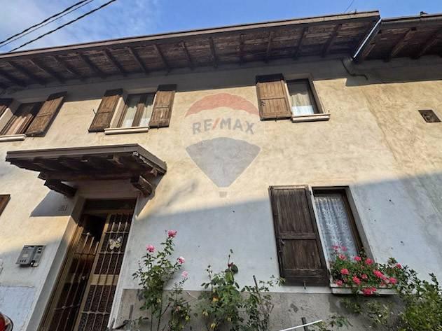 appartamento in vendita a Casto