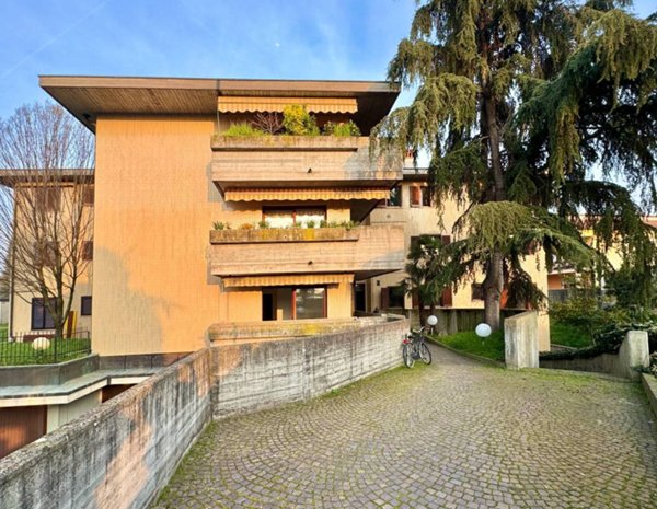 appartamento in vendita a Castrezzato