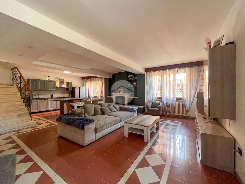 casa indipendente in vendita a Castrezzato