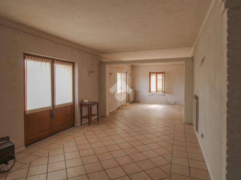 negozio in vendita a Castrezzato