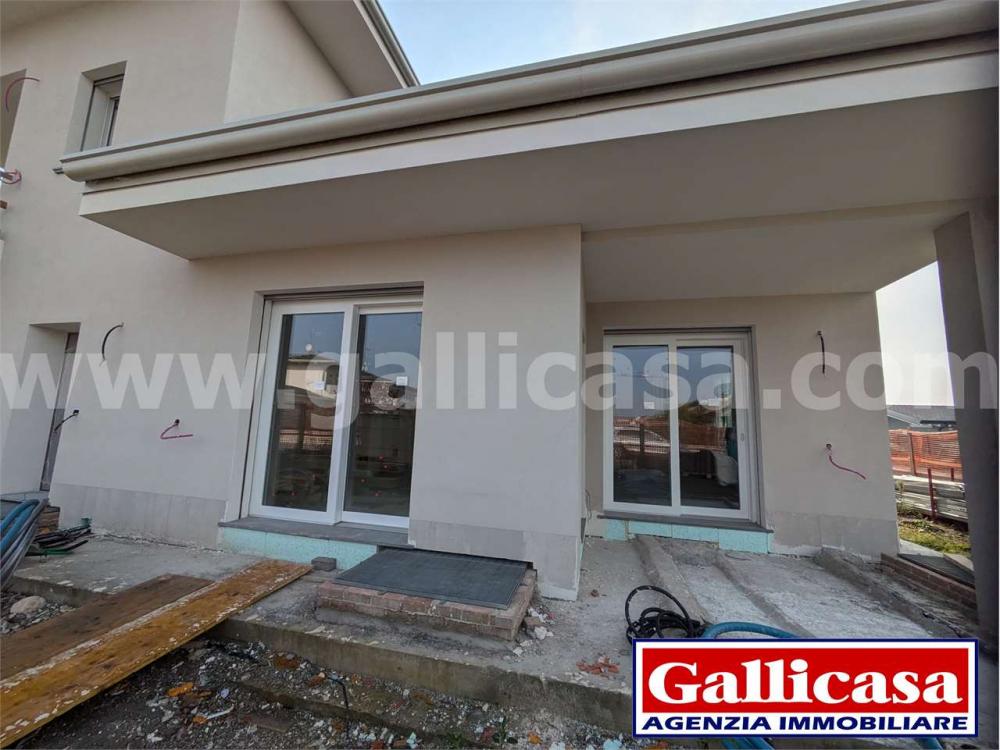 casa indipendente in vendita a Castrezzato