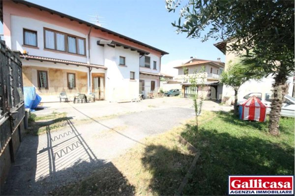 casa indipendente in vendita a Castrezzato