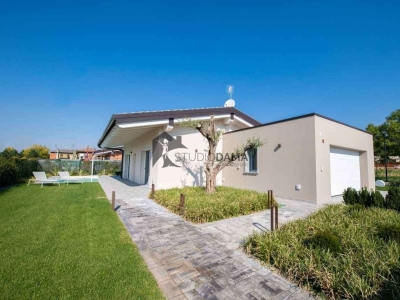casa indipendente in vendita a Castrezzato