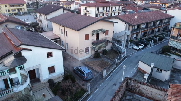 appartamento in vendita a Castrezzato