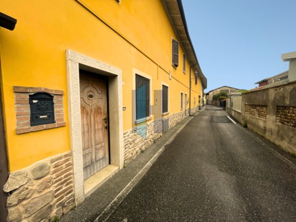 casa indipendente in vendita a Castrezzato