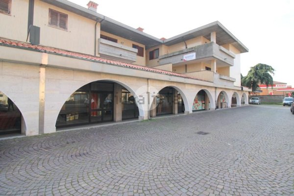 ufficio in vendita a Castrezzato