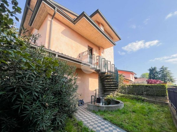 appartamento in vendita a Castrezzato