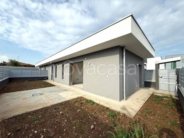 casa indipendente in vendita a Castrezzato