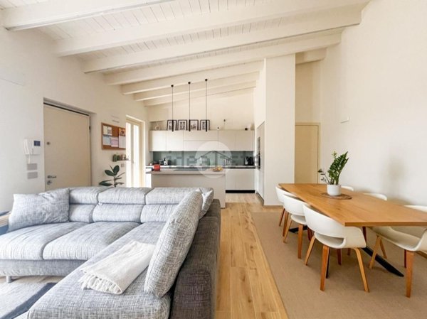 casa indipendente in vendita a Castrezzato