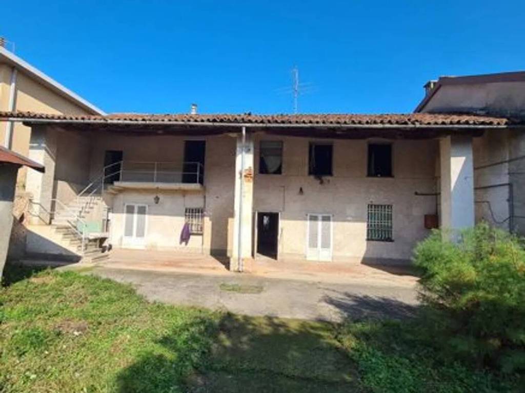 casa indipendente in vendita a Castrezzato