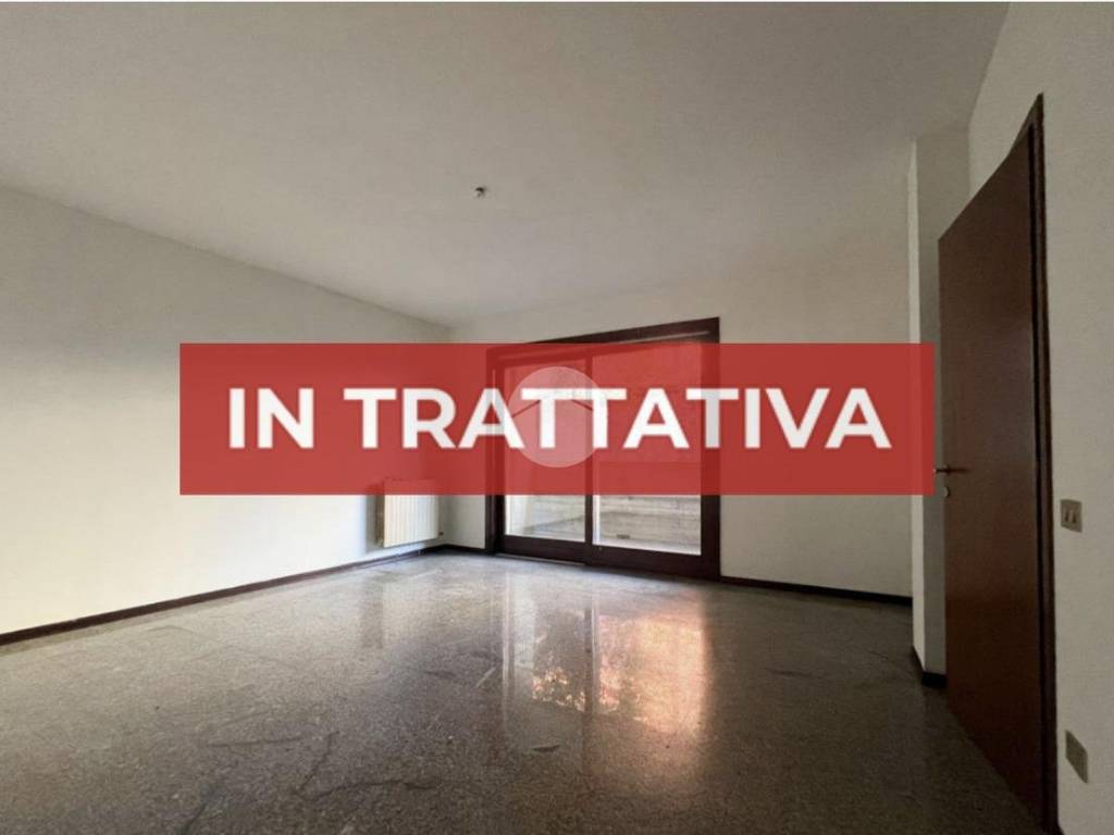 appartamento in vendita a Castrezzato in zona Bargnana