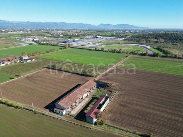 terreno agricolo in vendita a Castrezzato in zona Bargnana
