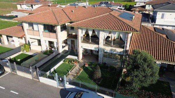 appartamento in vendita a Castrezzato