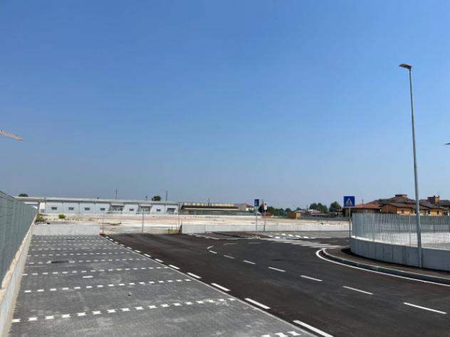 terreno industriale in vendita a Castrezzato