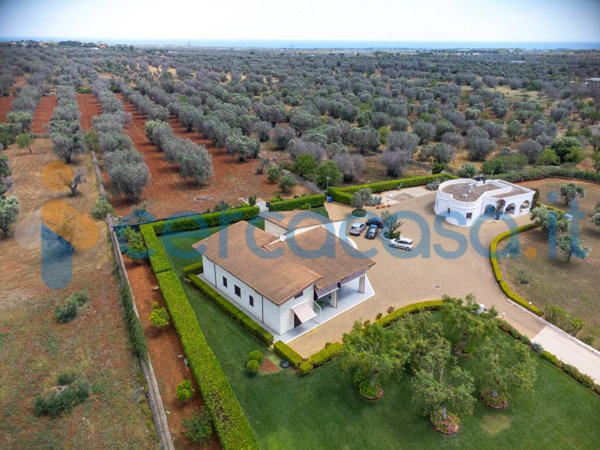 casa indipendente in vendita a Castrezzato in zona Campagna