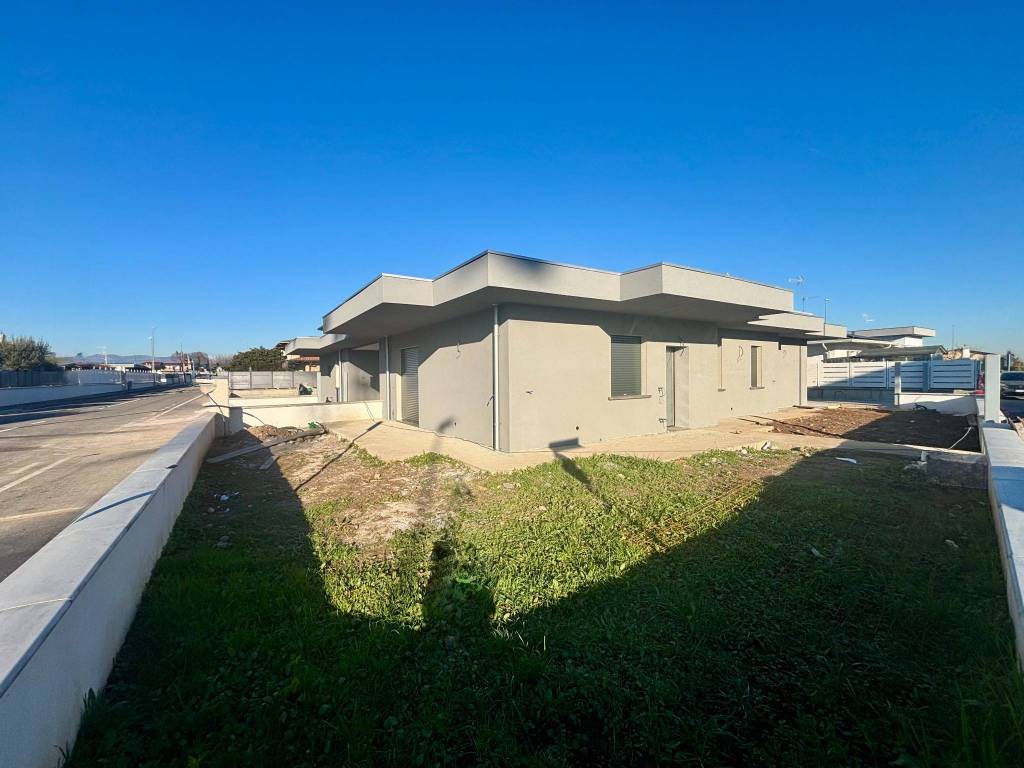 casa indipendente in vendita a Castrezzato