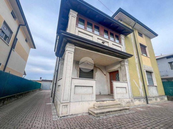 appartamento in vendita a Castrezzato