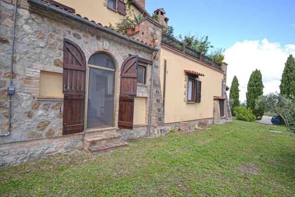 appartamento in vendita a Castrezzato in zona Campagna