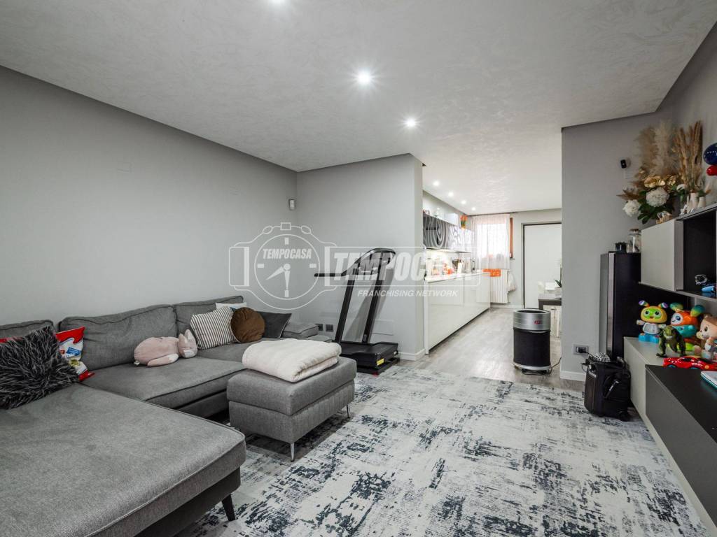 appartamento in vendita a Castrezzato