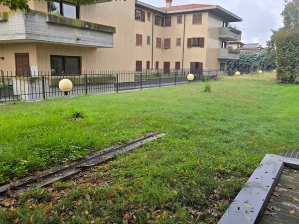 appartamento in vendita a Castrezzato