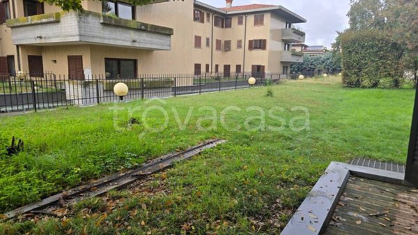 appartamento in vendita a Castrezzato