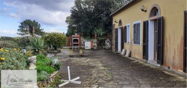 casa indipendente in vendita a Castrezzato in zona Campagna