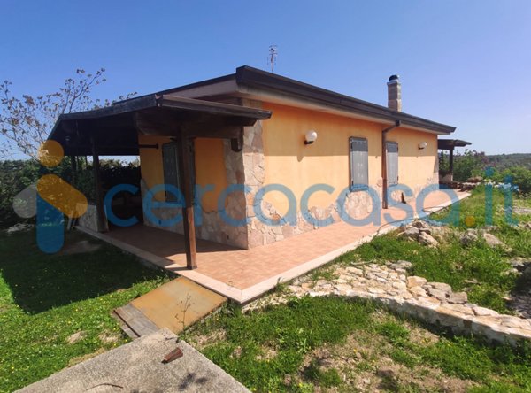 appartamento in vendita a Castrezzato in zona Campagna