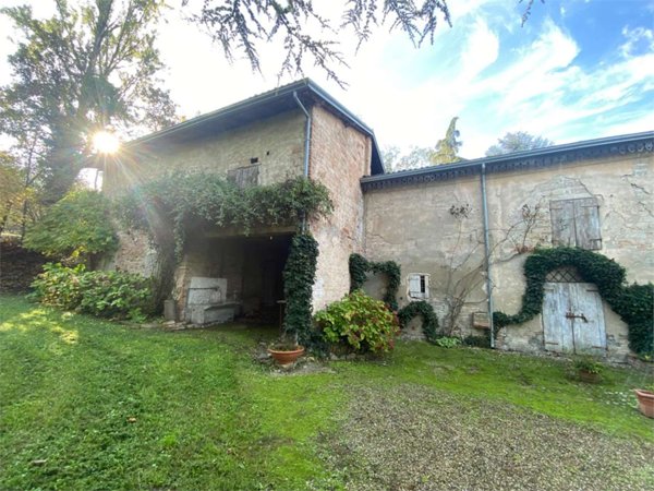 casa indipendente in vendita a Castrezzato in zona Campagna