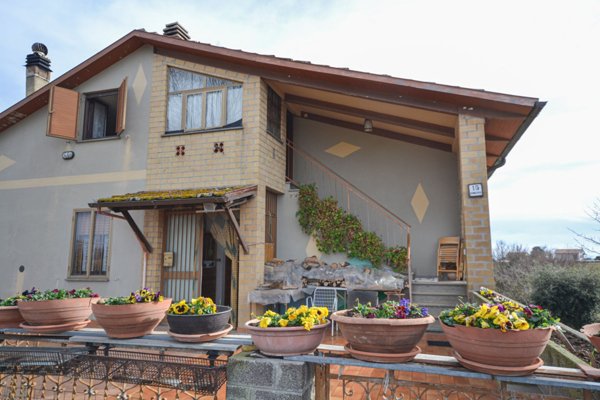 casa indipendente in vendita a Castrezzato in zona Campagna
