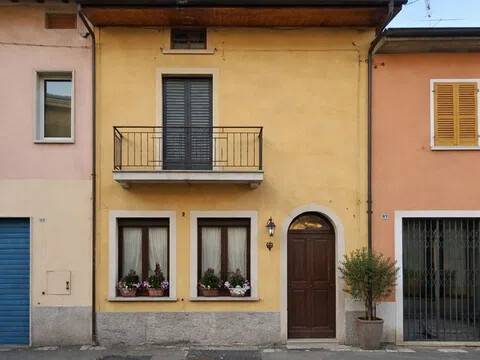 casa indipendente in vendita a Castrezzato in zona Bargnana