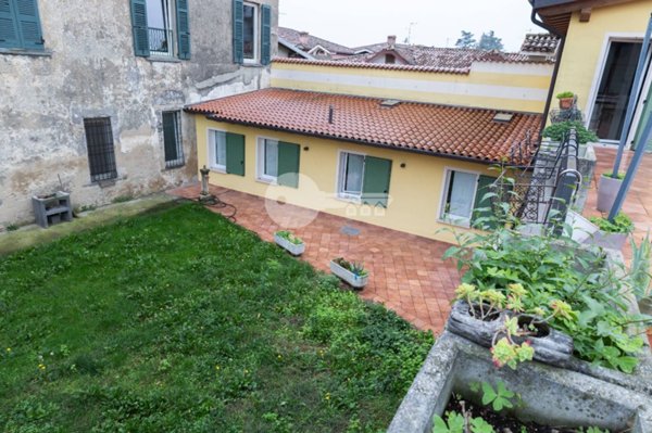 appartamento in vendita a Cazzago San Martino