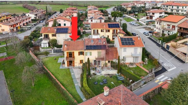 casa indipendente in vendita a Cazzago San Martino