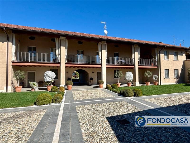 appartamento in vendita a Cazzago San Martino