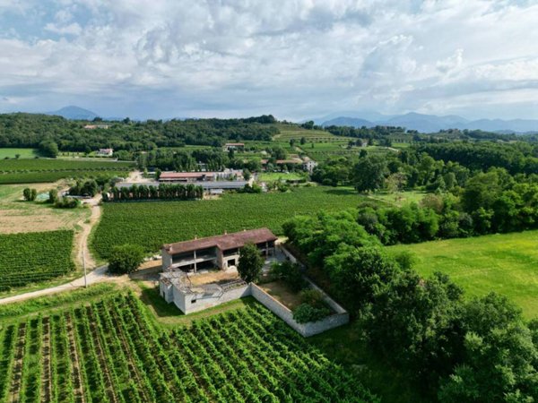 casa indipendente in vendita a Cazzago San Martino